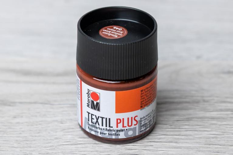 Marabu Textil Plus 50 ml  (middelbruin) - Artikel-nr. 2511